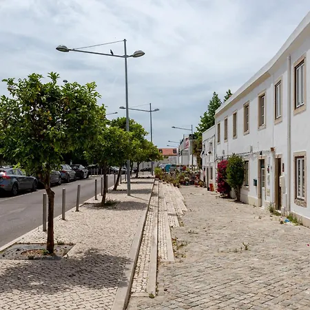 דירה Joivy Riverside Bohemian Maisonette *