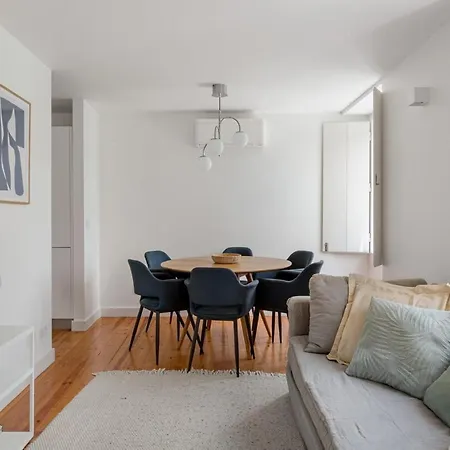 Guestready - Riverside Bohemian Maisonette * Lisboa